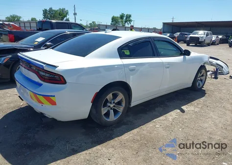 2015 Dodge Charger Sxt from USA, damaged, VIN 2C3CDXHG0FH824648
